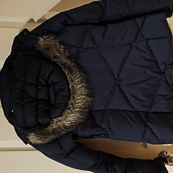 Columbia Women's Winter Coat - Picture 5 of 10